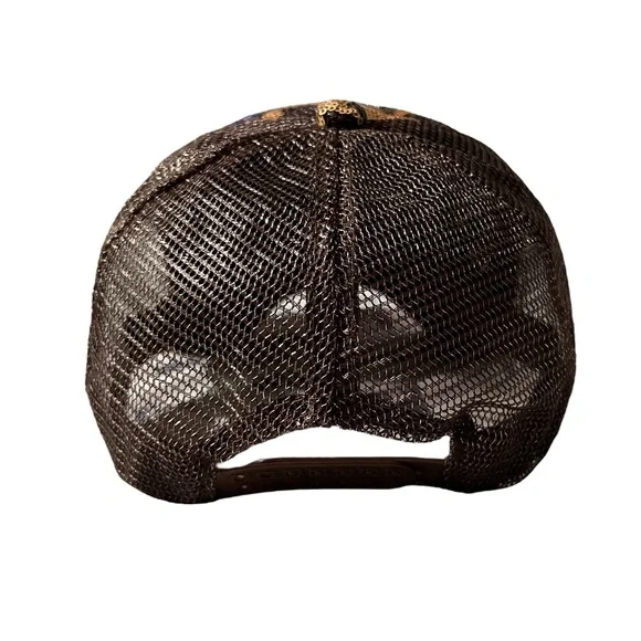 Beautiful Sequin Leaf Design Glam Baseball Cap, Adjustable size - Picture 4 of 9